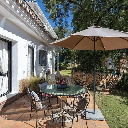 La Vida En Rosa Bed & Breakfast *